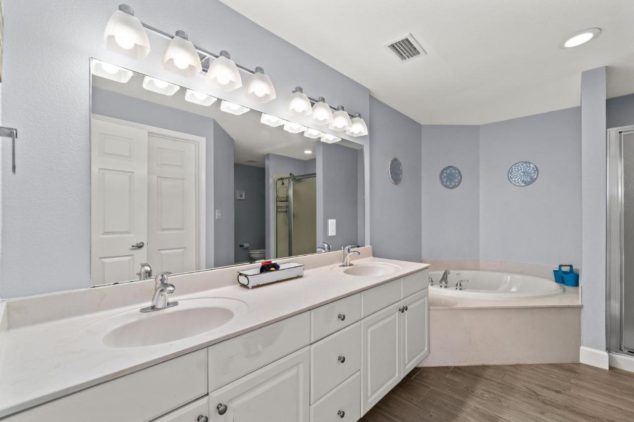 Tidewater Beach Luxury Penthouse With Resort Amenities And A View! بنما سيتي بيتش المظهر الخارجي الصورة