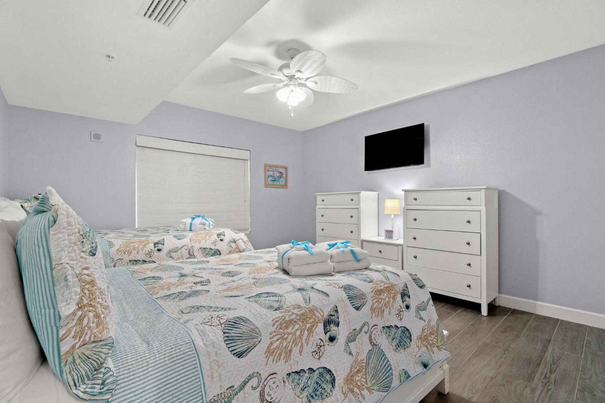 Tidewater Beach Luxury Penthouse With Resort Amenities And A View! بنما سيتي بيتش المظهر الخارجي الصورة